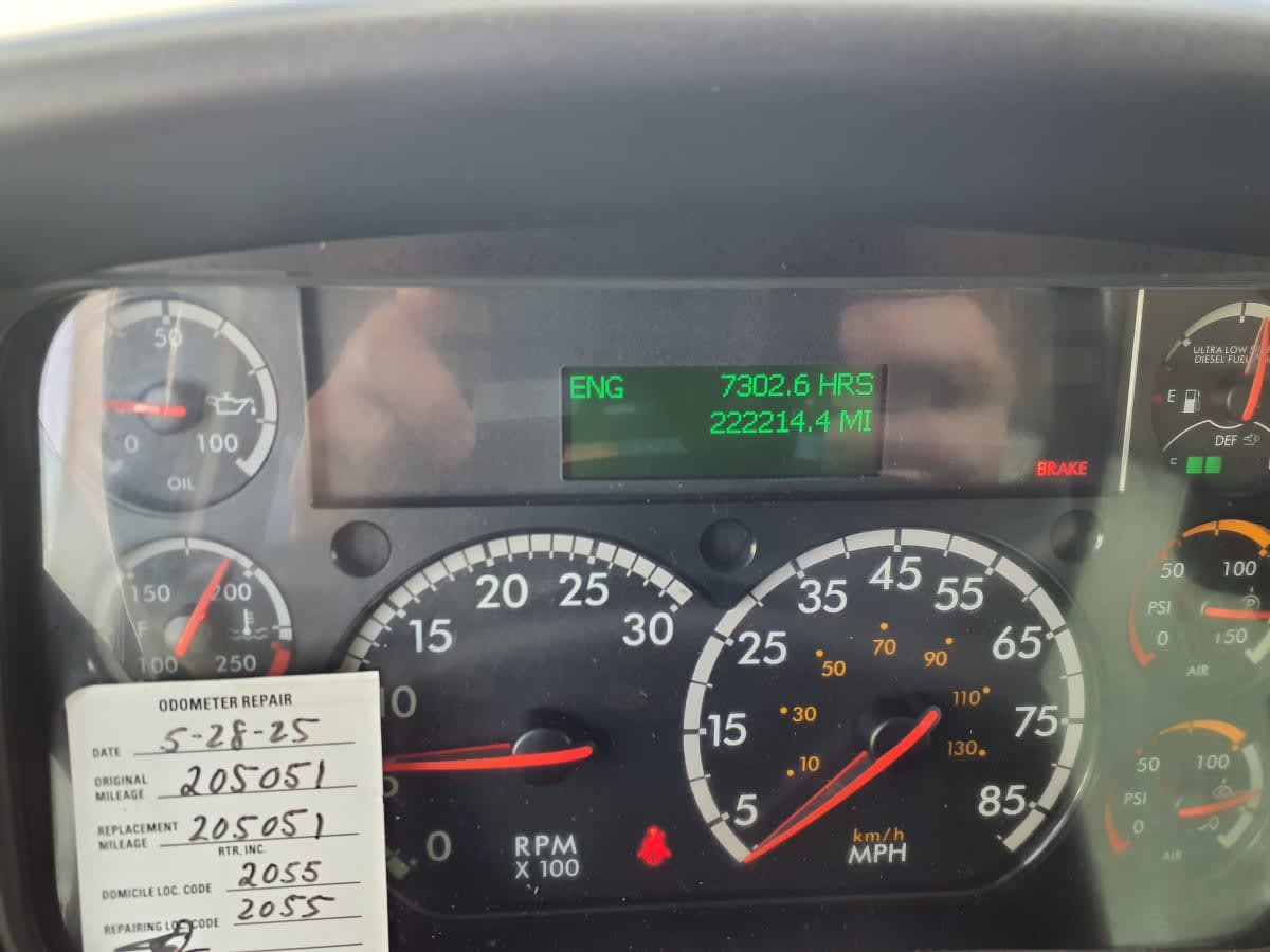 2019 Freightliner/Mercedes M2 106 808703