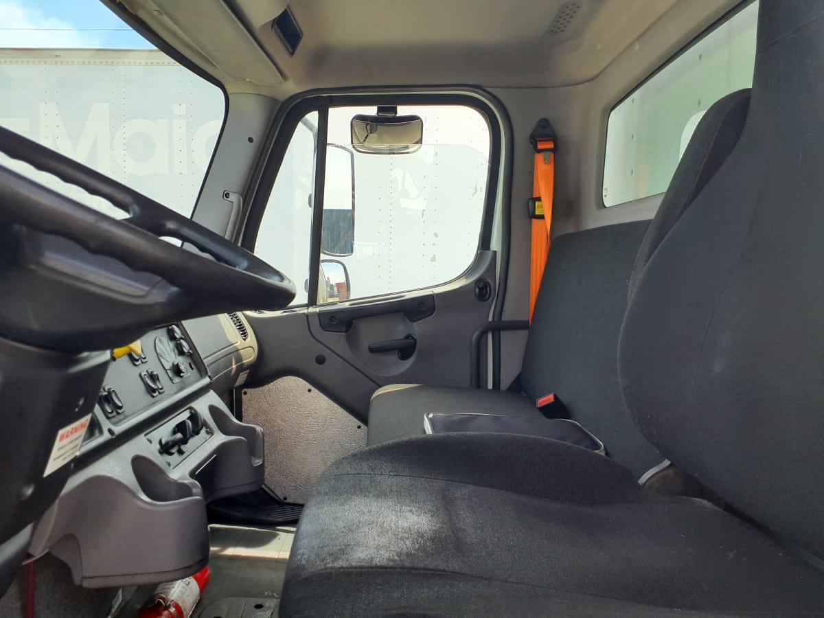 2019 Freightliner/Mercedes M2 106 808703