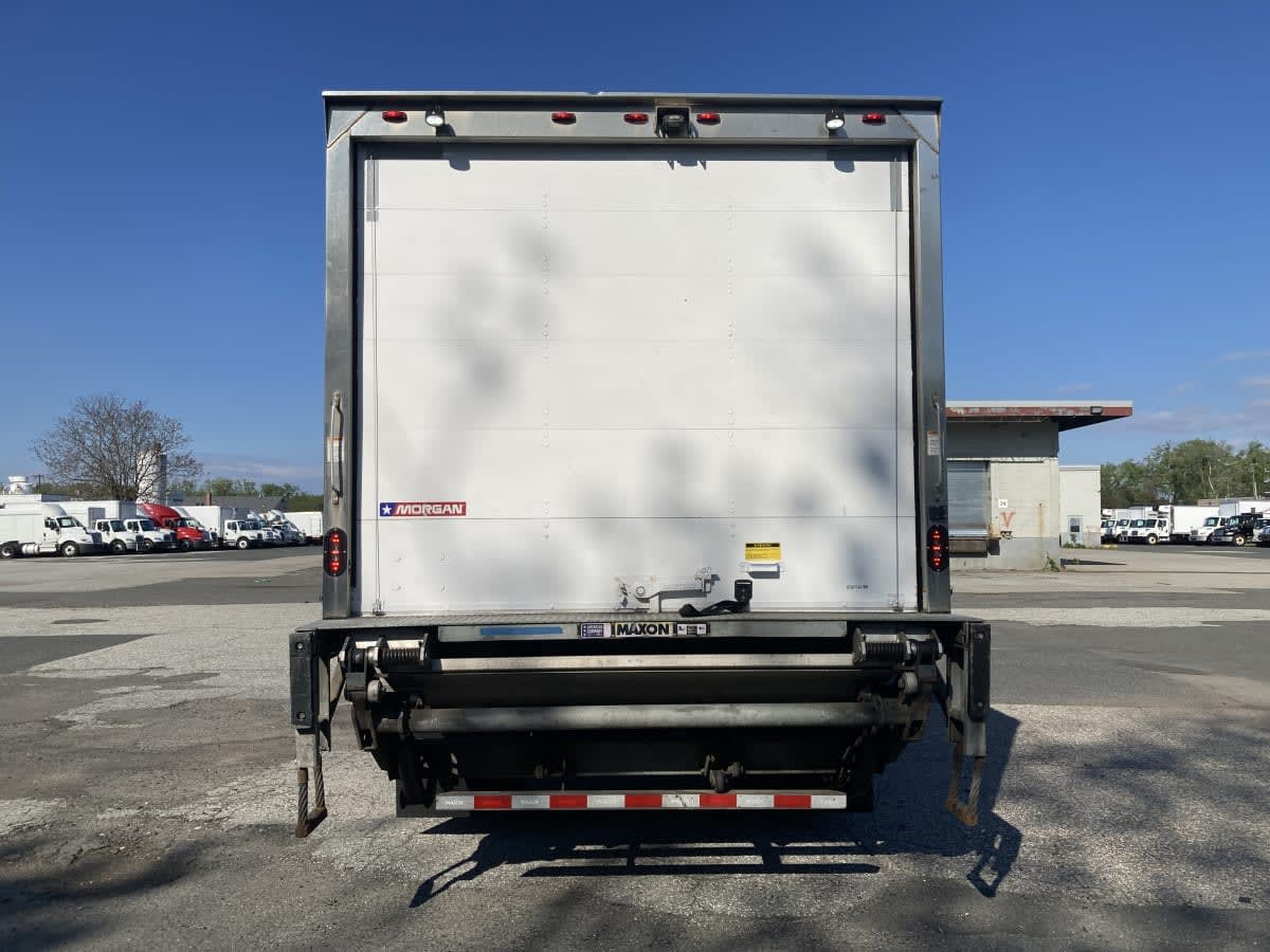 2019 Freightliner/Mercedes M2 106 808704
