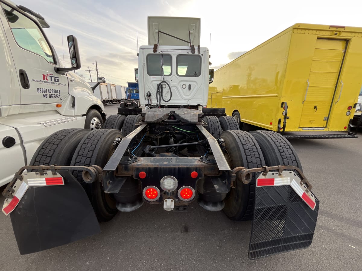 2019 Freightliner/Mercedes NEW CASCADIA PX12664 808716