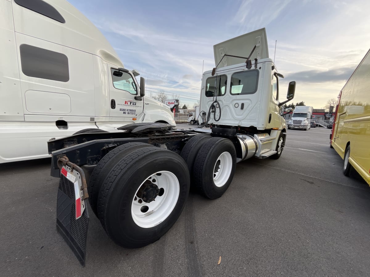 2019 Freightliner/Mercedes NEW CASCADIA PX12664 808716