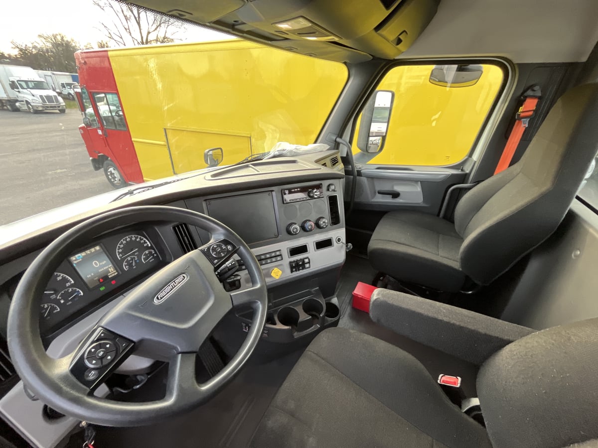 2019 Freightliner/Mercedes NEW CASCADIA PX12664 808716