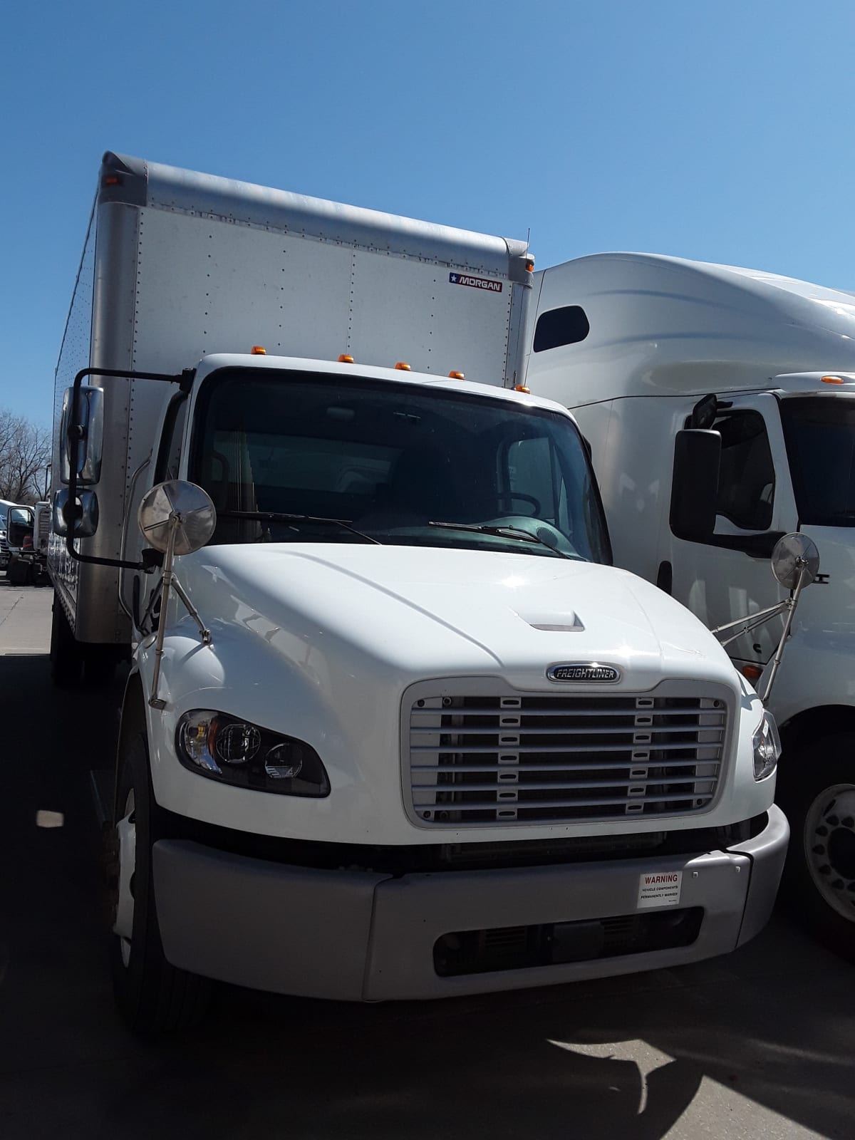 2019 Freightliner/Mercedes M2 106 808738