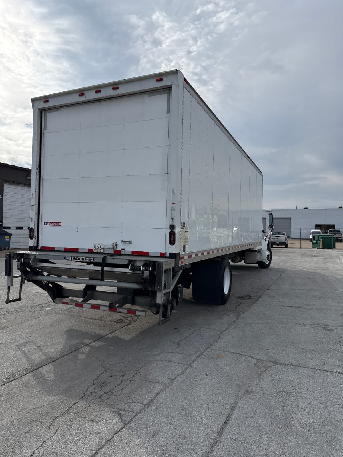 2019 Freightliner/Mercedes M2 106 808754