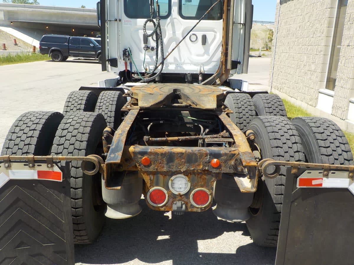 2019 Freightliner/Mercedes CASCADIA 125 808797