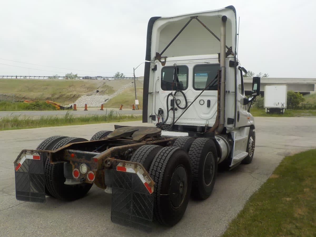 2019 Freightliner/Mercedes CASCADIA 125 808807
