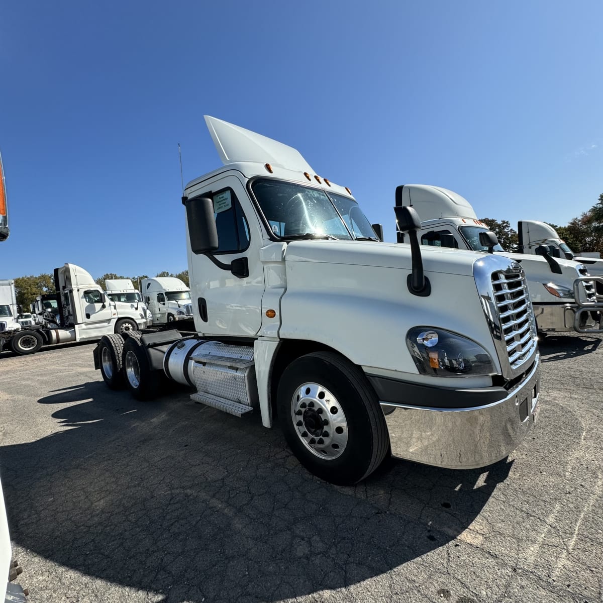 2019 Freightliner/Mercedes CASCADIA 125 808819