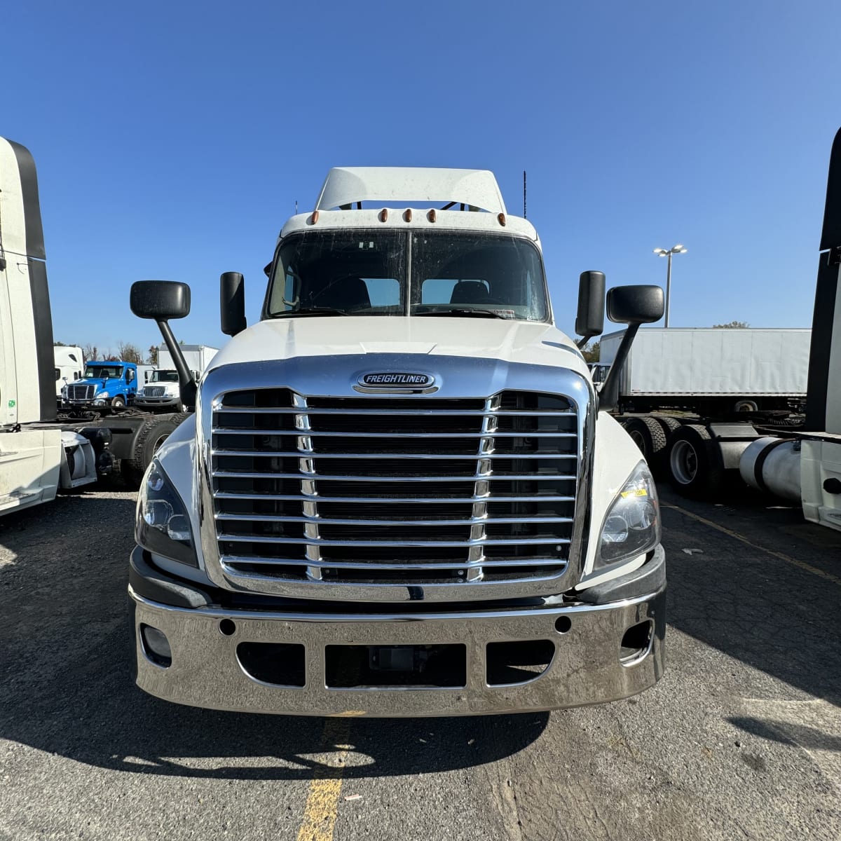 2019 Freightliner/Mercedes CASCADIA 125 808820