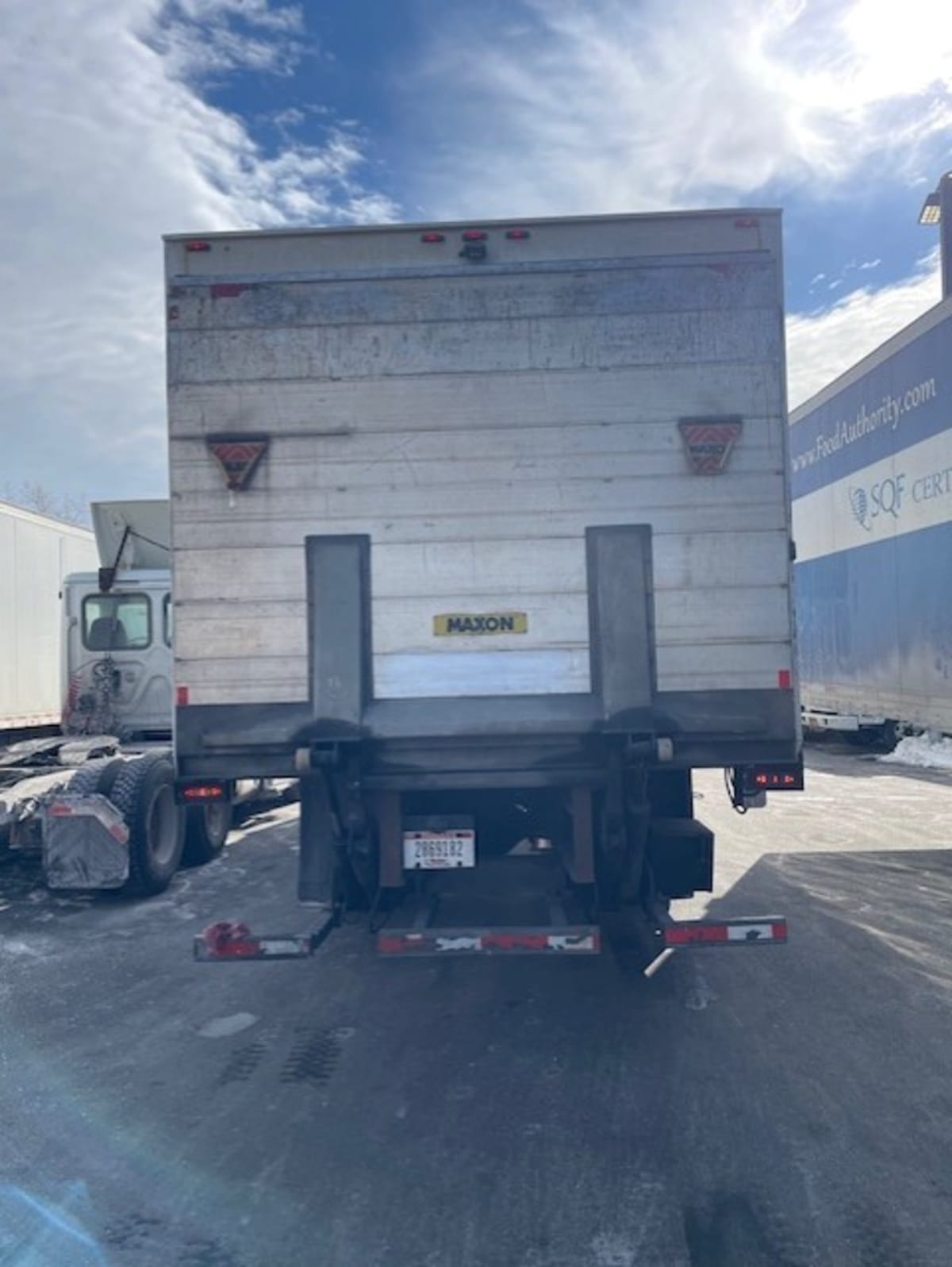 2019 Freightliner/Mercedes M2 106 808879