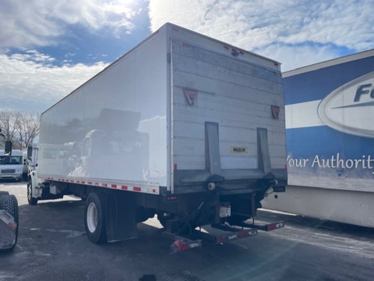 2019 Freightliner/Mercedes M2 106 808879