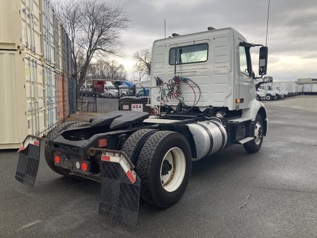 2019 Volvo VNR42T 300 808898