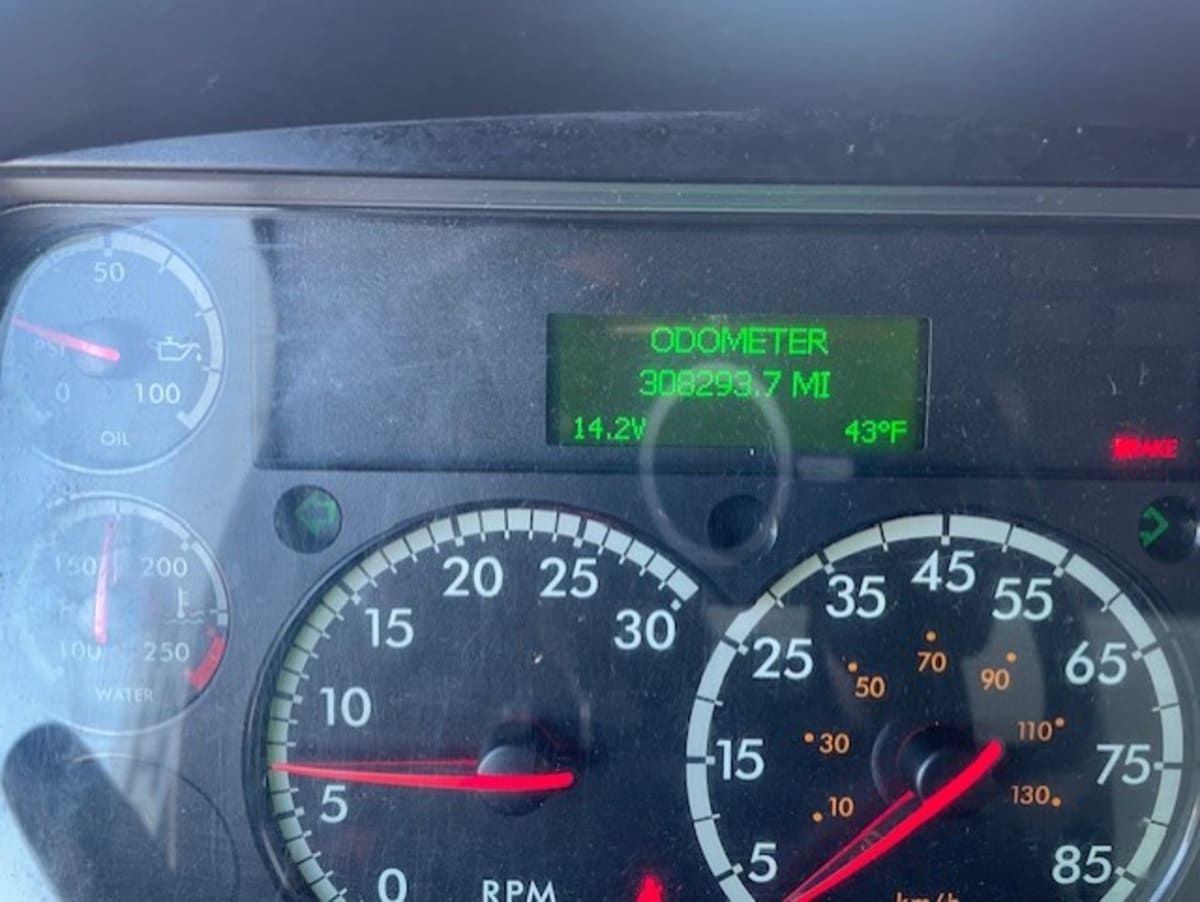 2019 Freightliner/Mercedes M2 106 808920