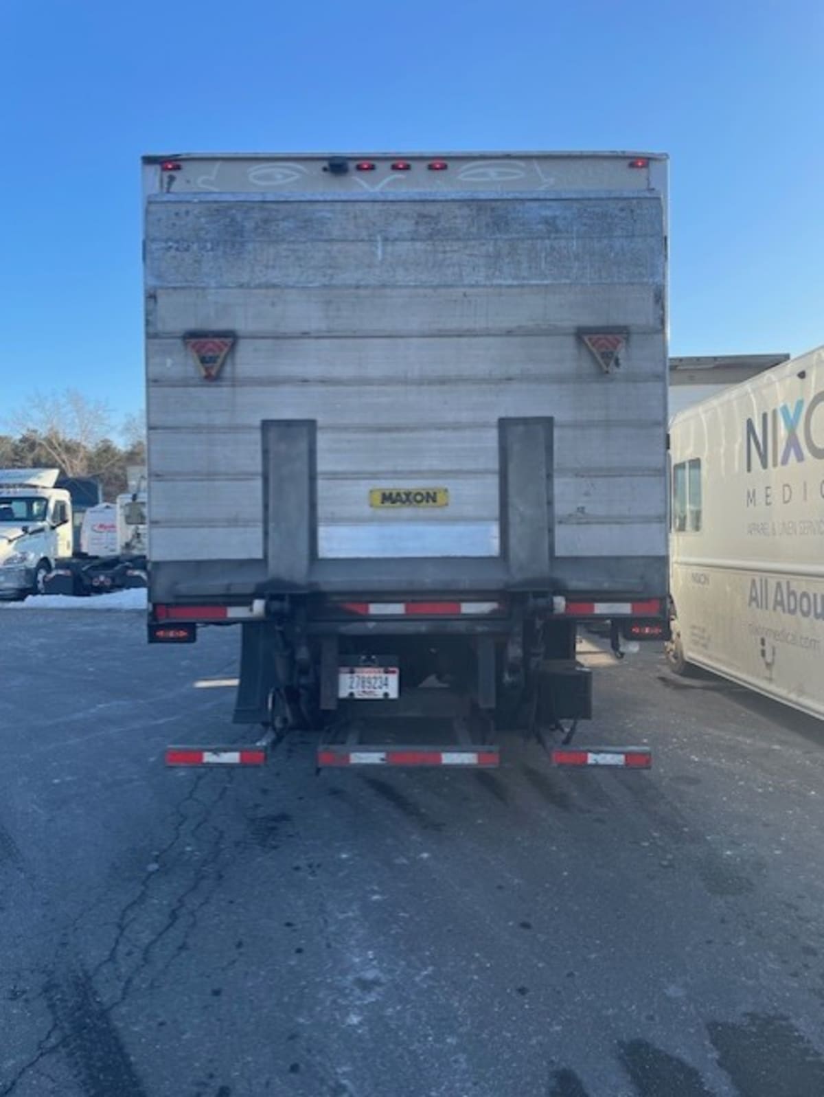 2019 Freightliner/Mercedes M2 106 808920