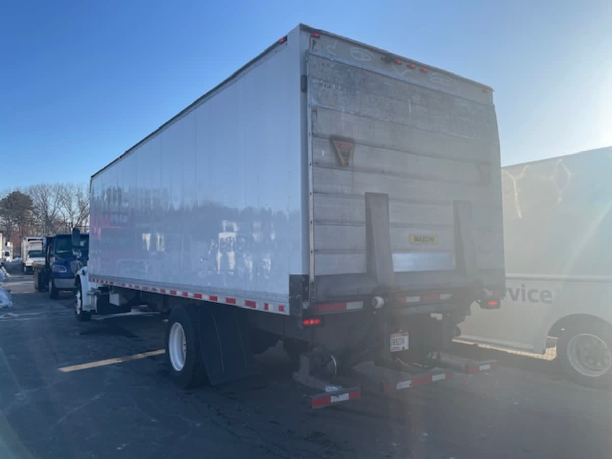 2019 Freightliner/Mercedes M2 106 808920