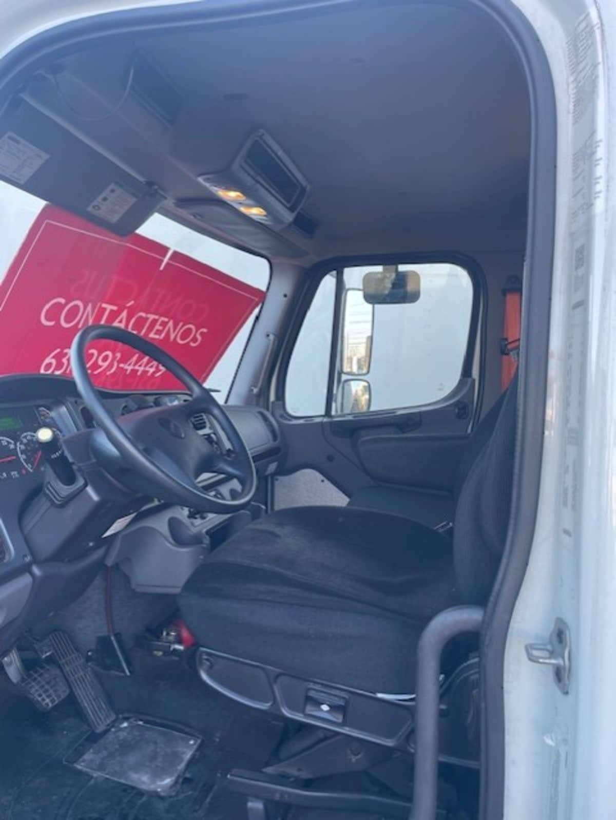 2019 Freightliner/Mercedes M2 106 808920