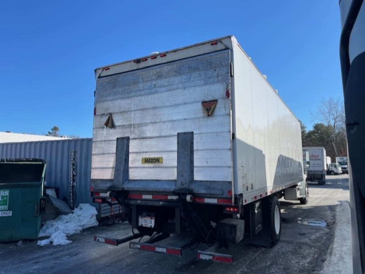 2019 Freightliner/Mercedes M2 106 808922