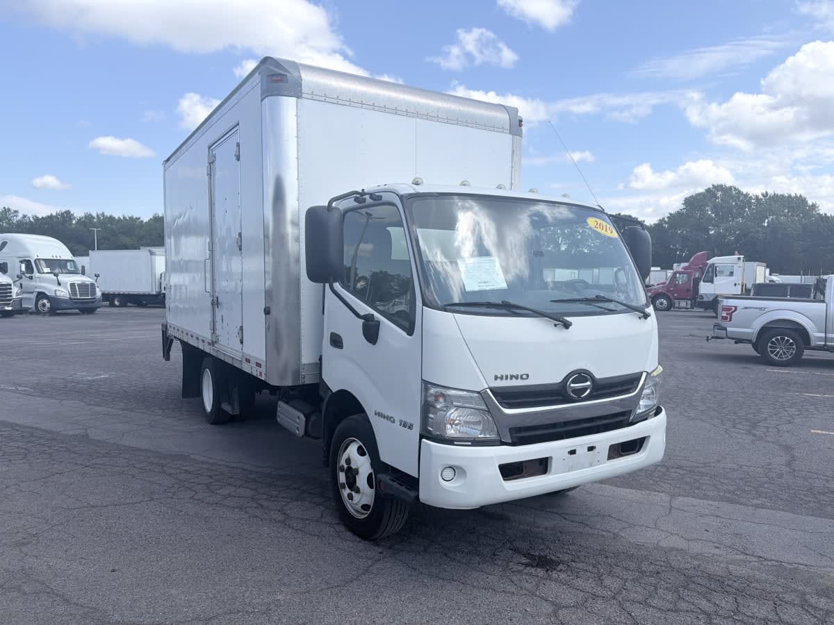 2019 Hino 195 in Syracuse, NY — photo 3
