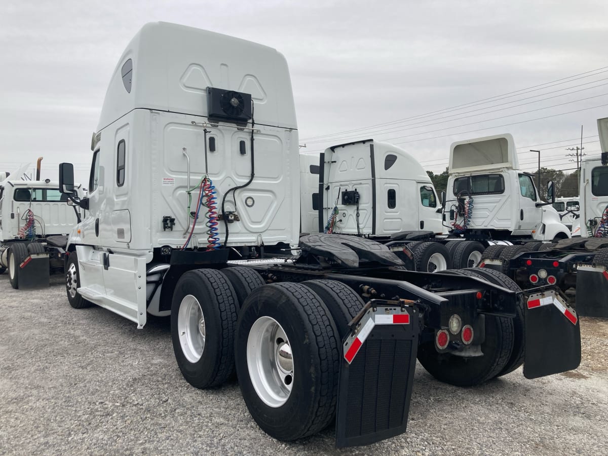 2019 Freightliner/Mercedes CASCADIA 125 808994