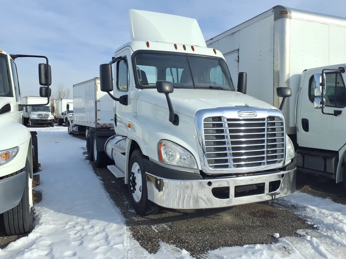 2019 Freightliner - image 3