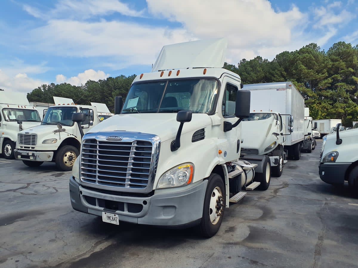 2019 Freightliner/Mercedes CASCADIA 113 809061