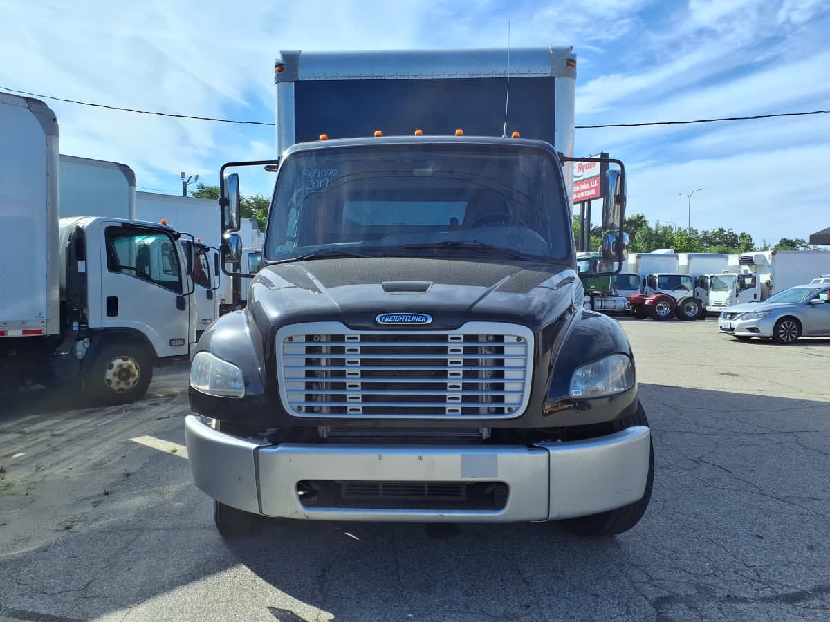 2019 Freightliner M2 106 809070