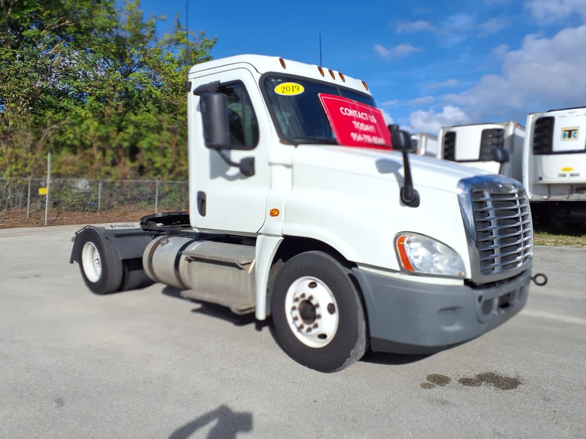 2019 Freightliner - image 3
