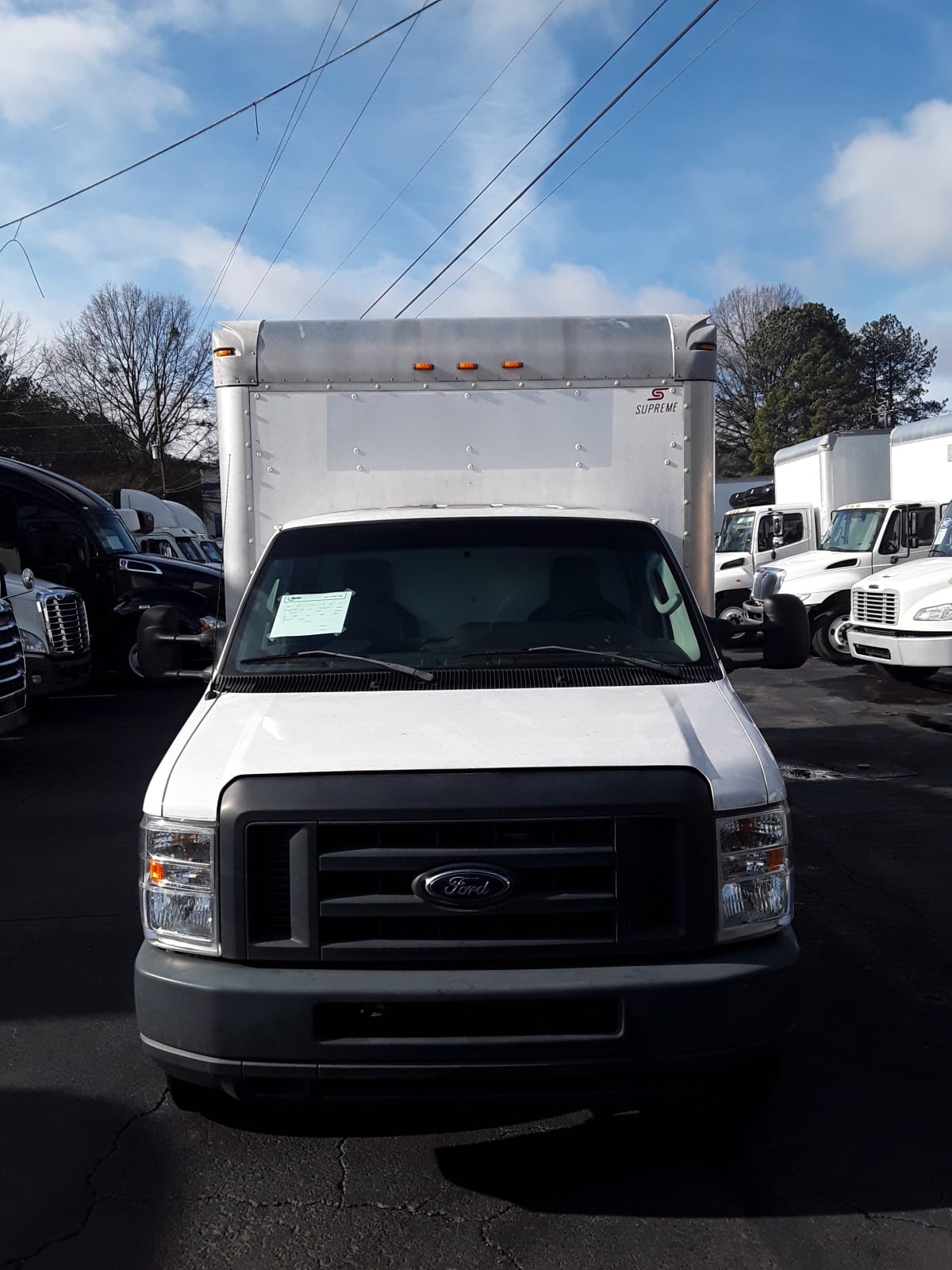 2018 Ford Motor Company E350 809240