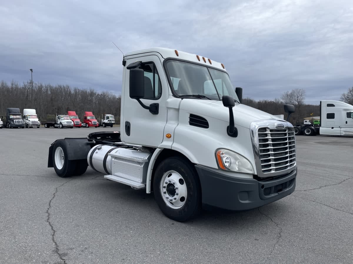 2019 Freightliner - image 3
