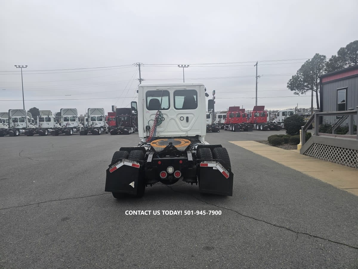 2019 Freightliner - image 5