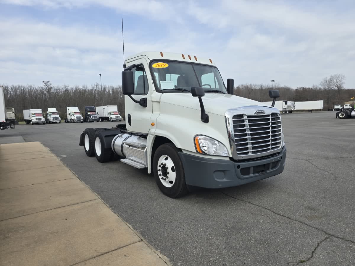 2019 Freightliner - image 3