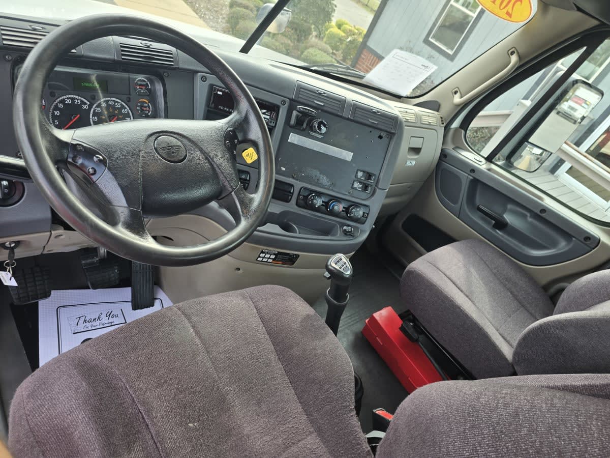 2019 Freightliner - image 7