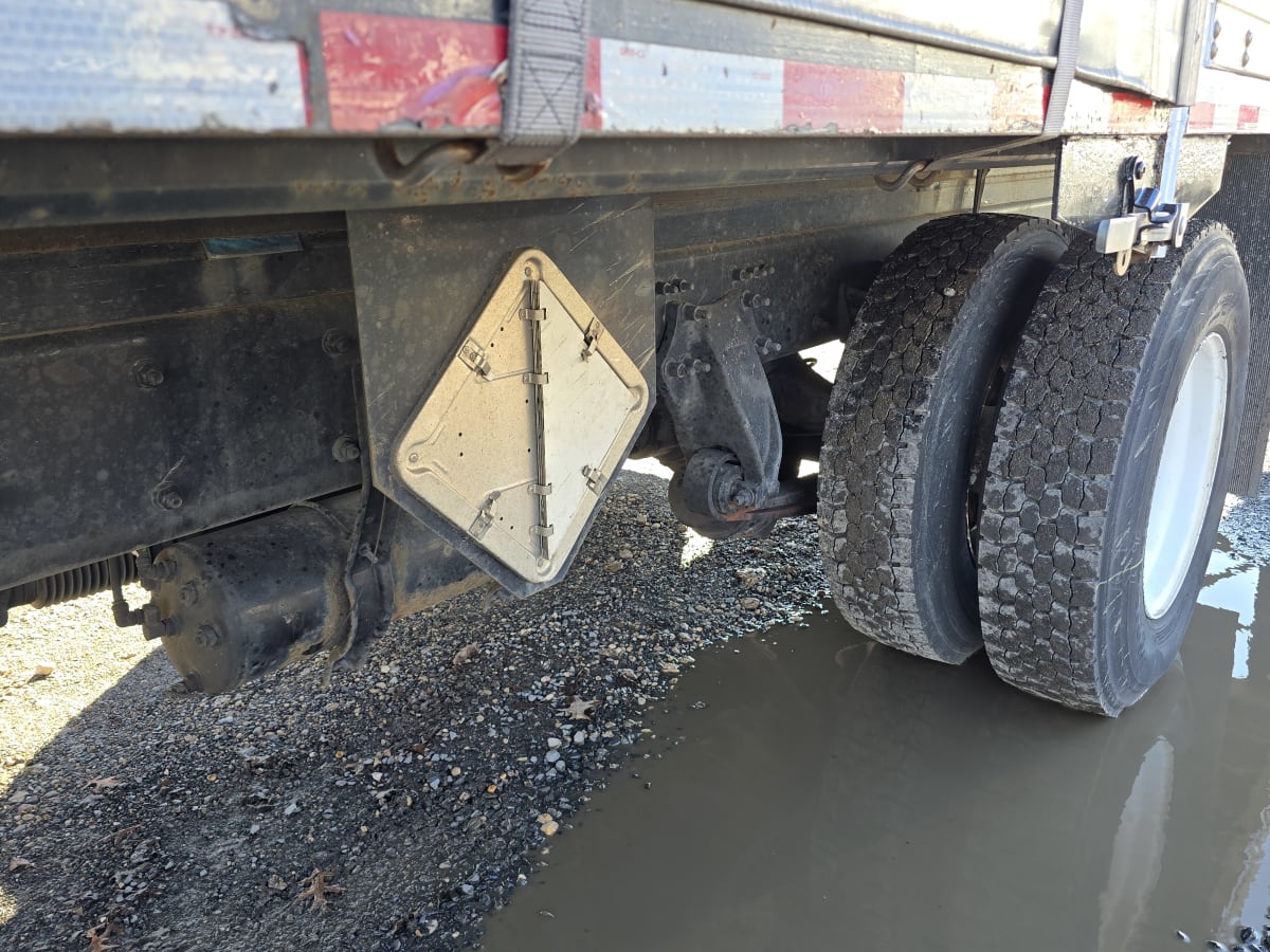 2019 Freightliner/Mercedes M2 106 809326