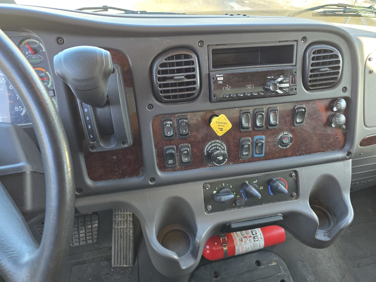 2019 Freightliner/Mercedes M2 106 809326