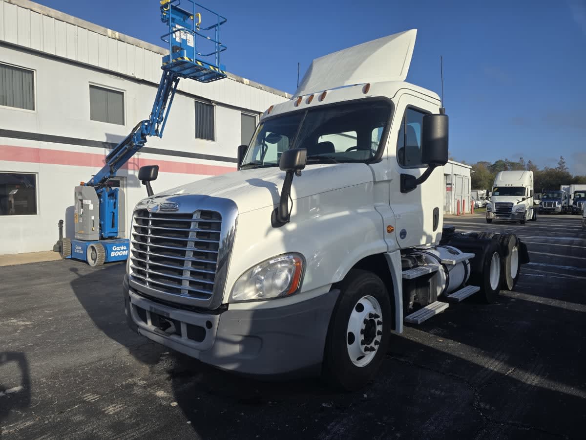 2019 Freightliner - image 3