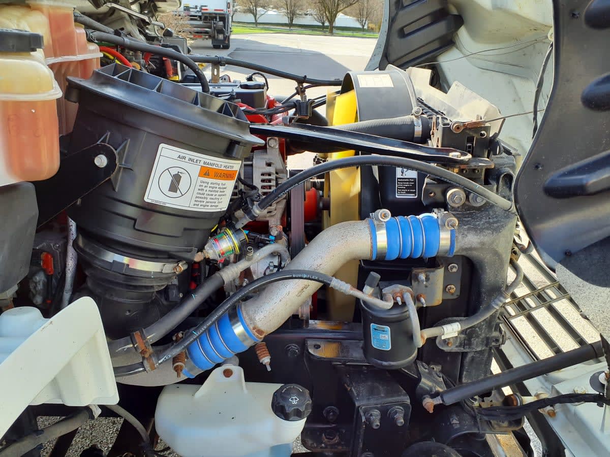 2019 Freightliner/Mercedes M2 106 809361