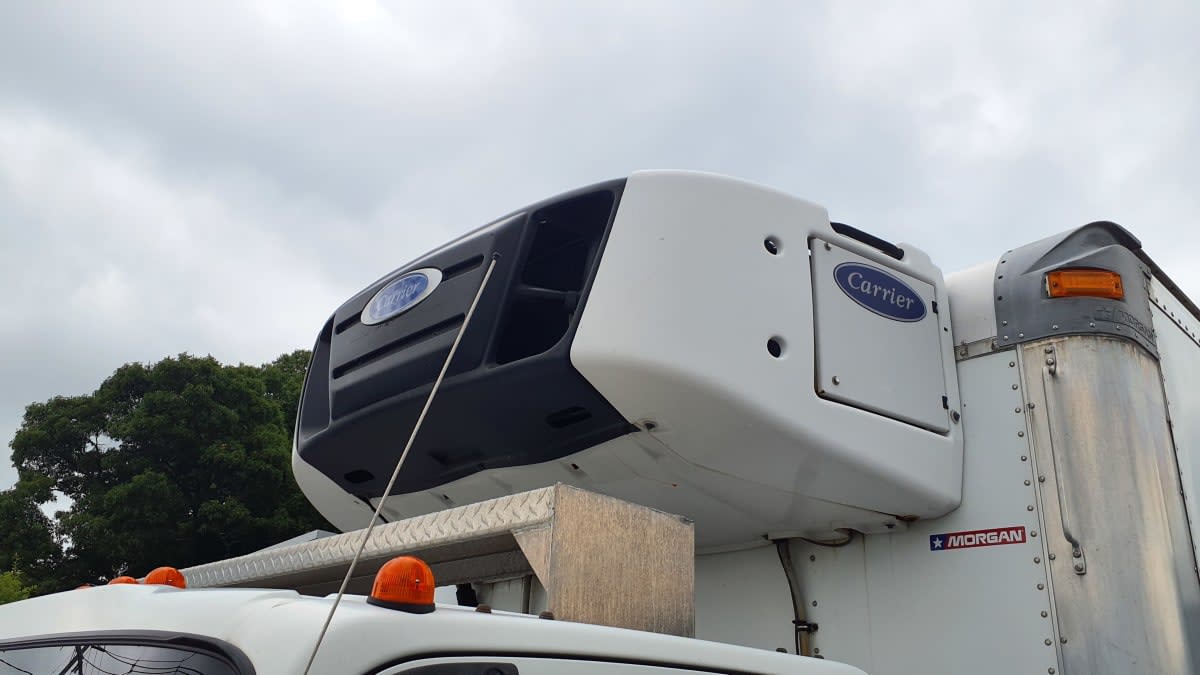 2018 Isuzu NPR 809377