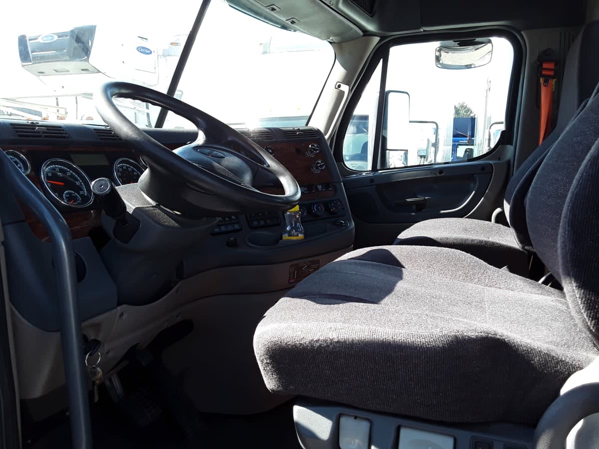 2019 Freightliner/Mercedes CASCADIA 125 809378