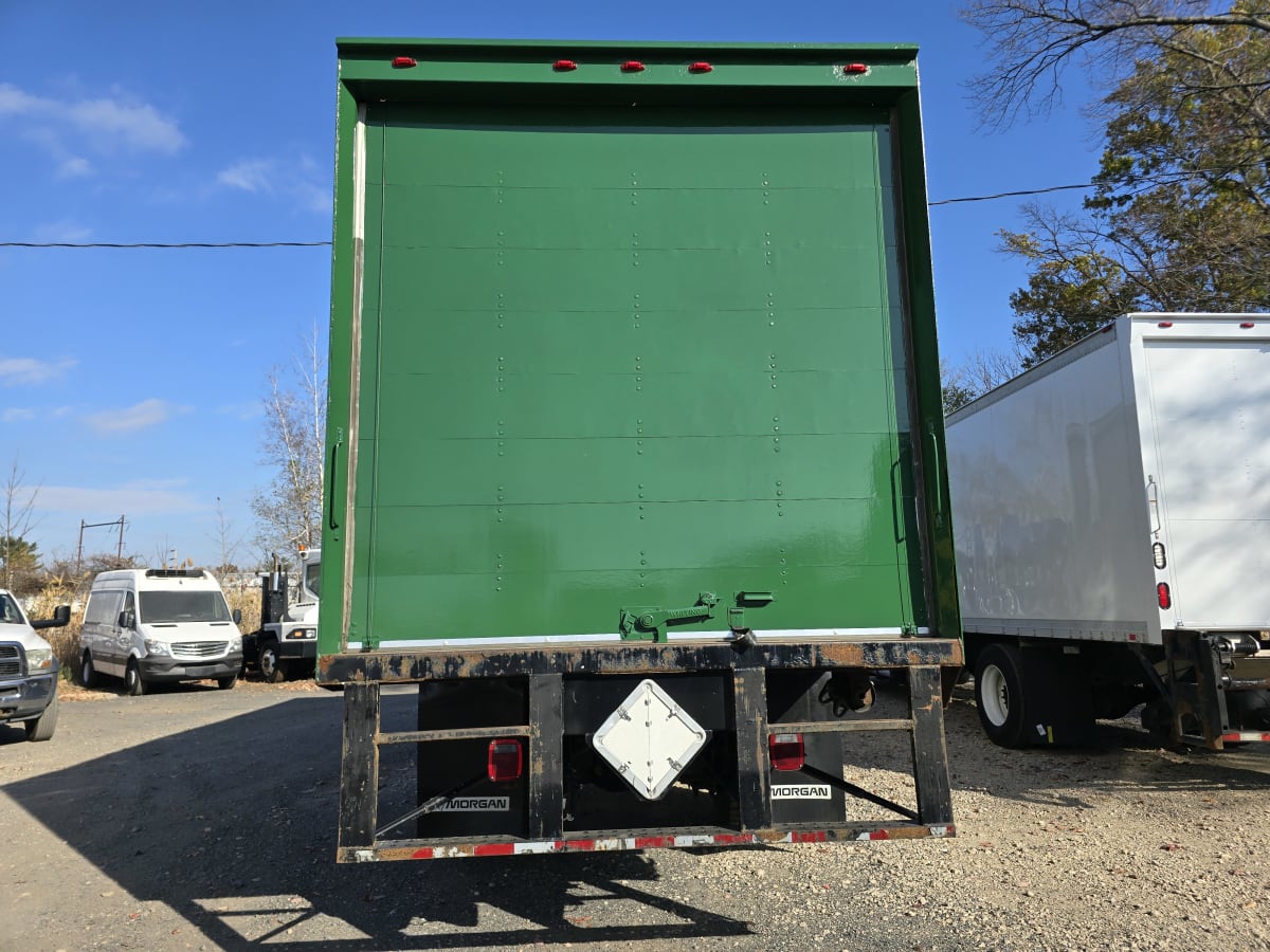 2019 Freightliner/Mercedes M2 106 809382