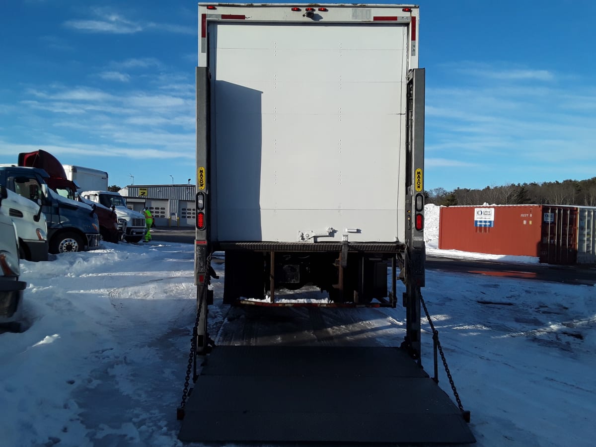2019 Freightliner/Mercedes M2 106 809410