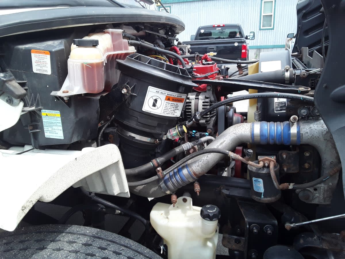 2019 Freightliner M2 106 809411