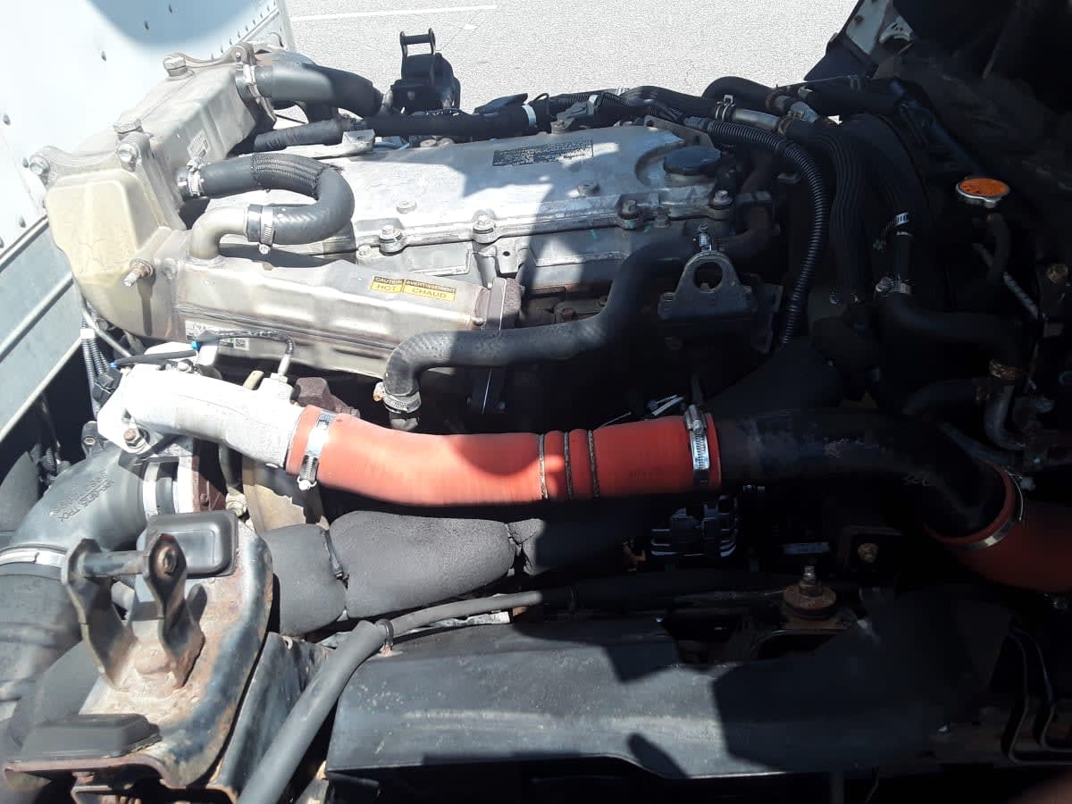 2018 Isuzu NPR 809417