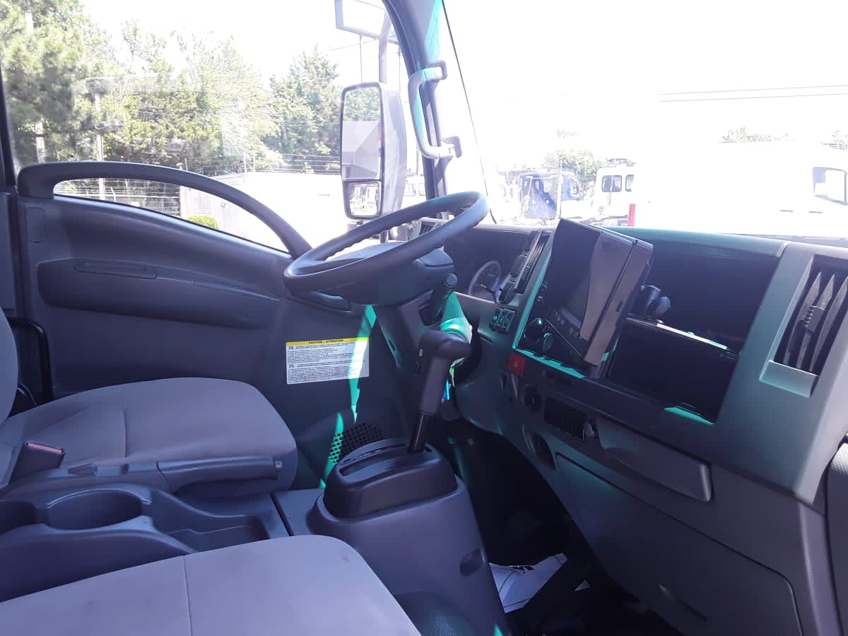 2018 Isuzu NPR 809417