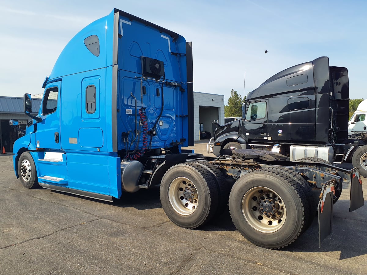 2019 Freightliner/Mercedes NEW CASCADIA PX12664 809421