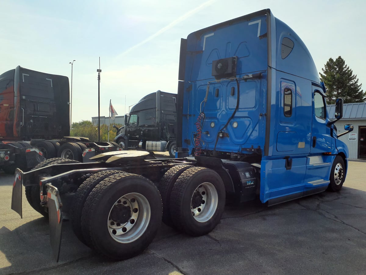 2019 Freightliner/Mercedes NEW CASCADIA PX12664 809421