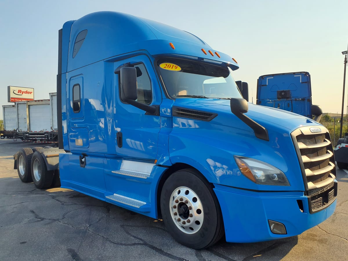 2019 Freightliner/Mercedes NEW CASCADIA PX12664 809423