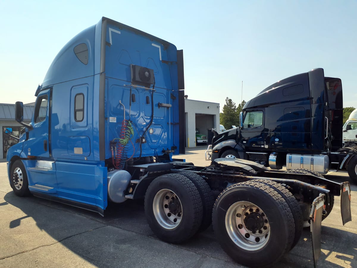 2019 Freightliner/Mercedes NEW CASCADIA PX12664 809425