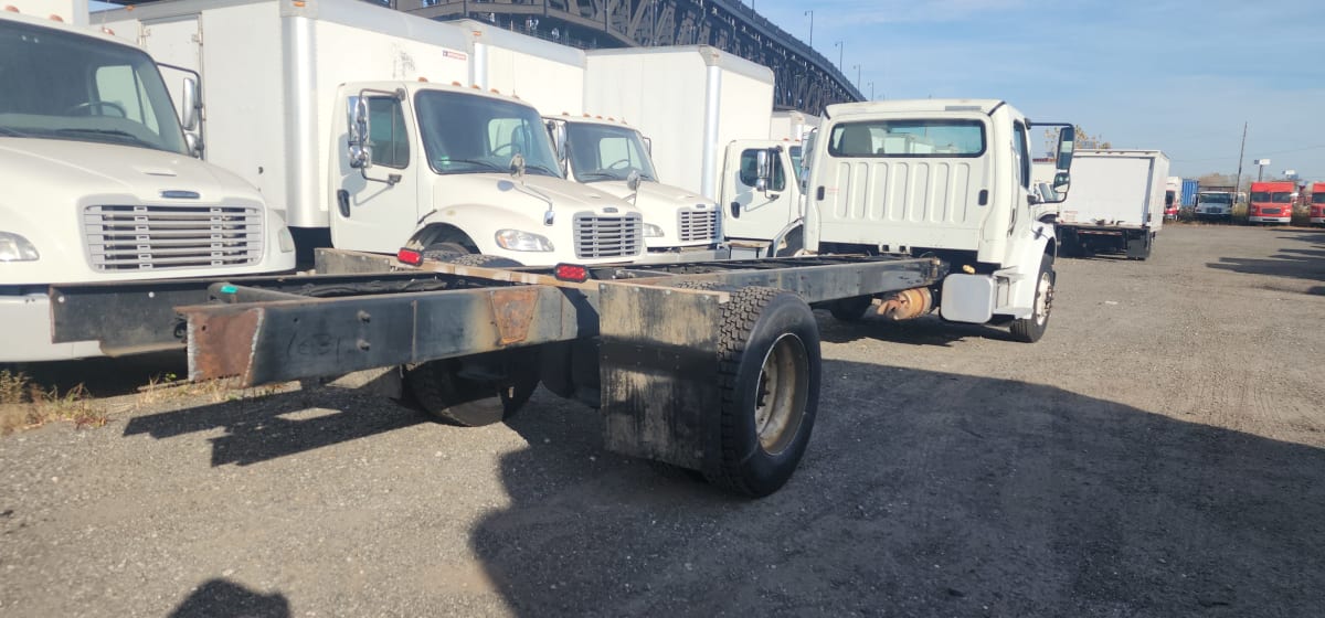 2019 Freightliner/Mercedes M2 106 809460