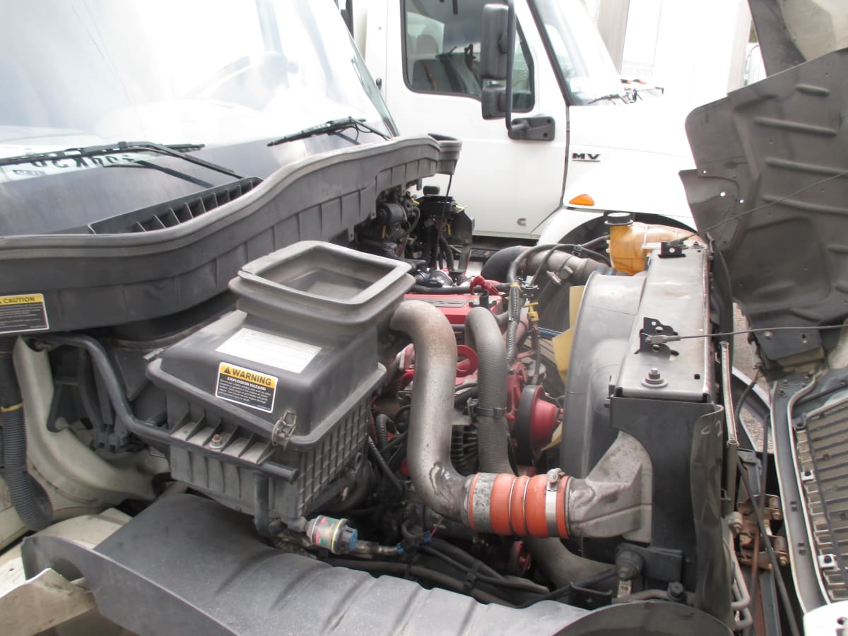 2019 Navistar International 4300 809497