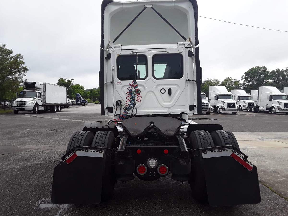 2019 Freightliner/Mercedes CASCADIA 125 809594