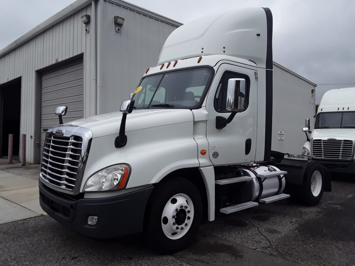 2019 Freightliner/Mercedes CASCADIA 125 809594